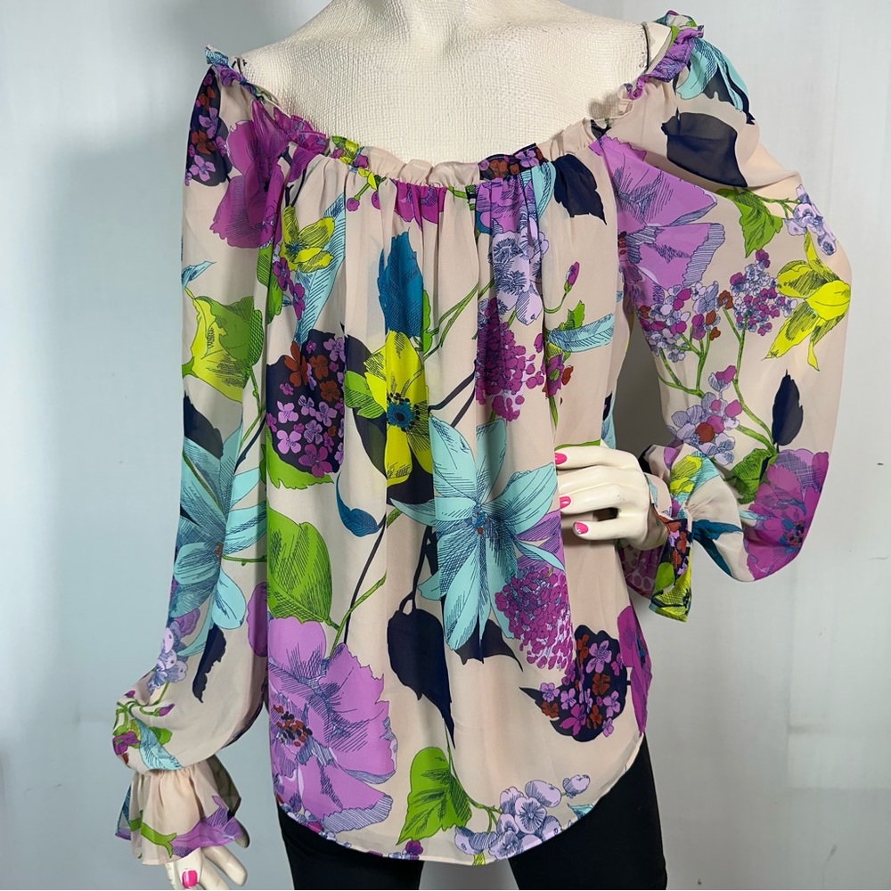 Trina Turk ❤️ Purple and Blue Floral Ruffled Blouse Sz M